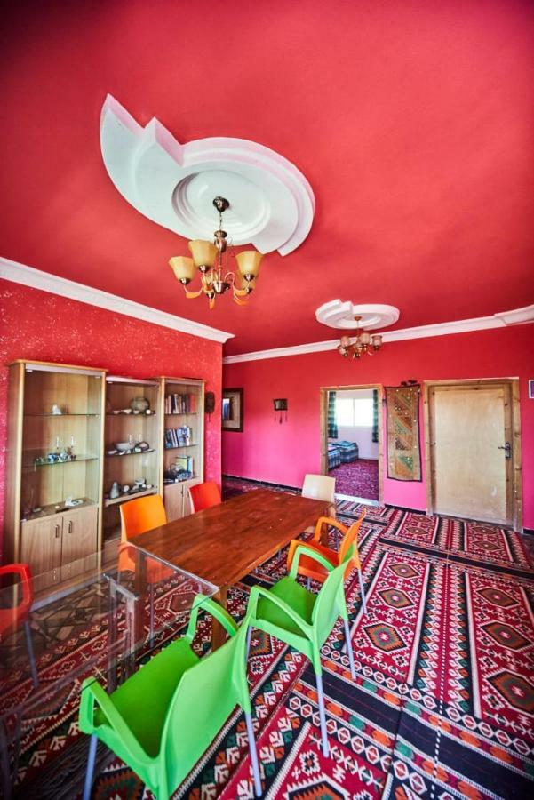 Bedouin Pink Ecohouse Bed & Breakfast Wadi Musa Exterior foto