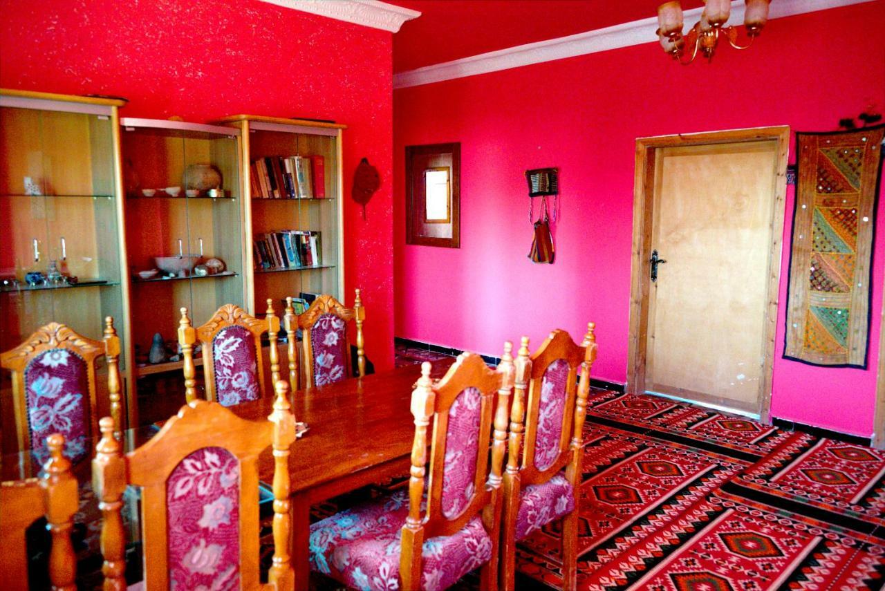 Bedouin Pink Ecohouse Bed & Breakfast Wadi Musa Exterior foto